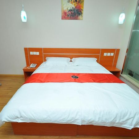 Thank Inn Chain Hotel West Eleven Road Mall 린이 외부 사진