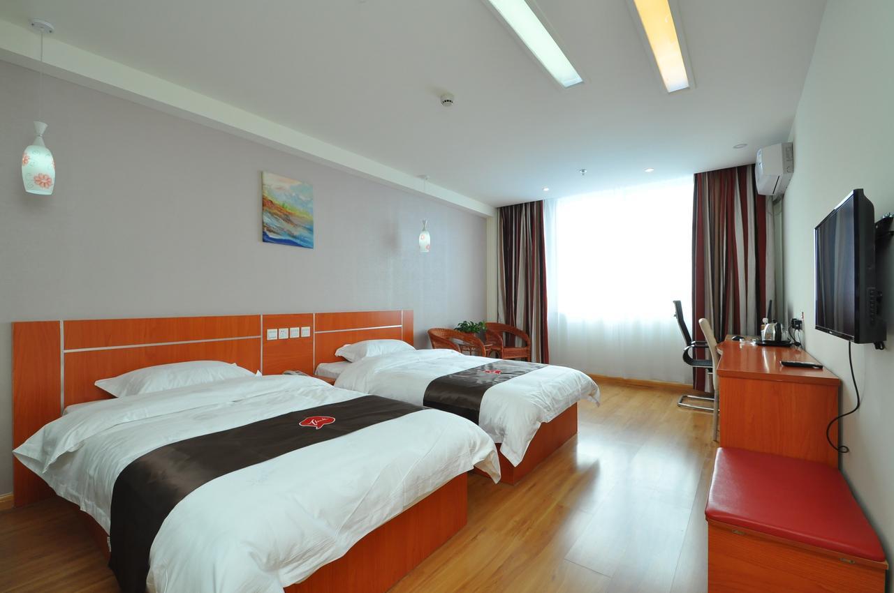 Thank Inn Chain Hotel West Eleven Road Mall 린이 외부 사진