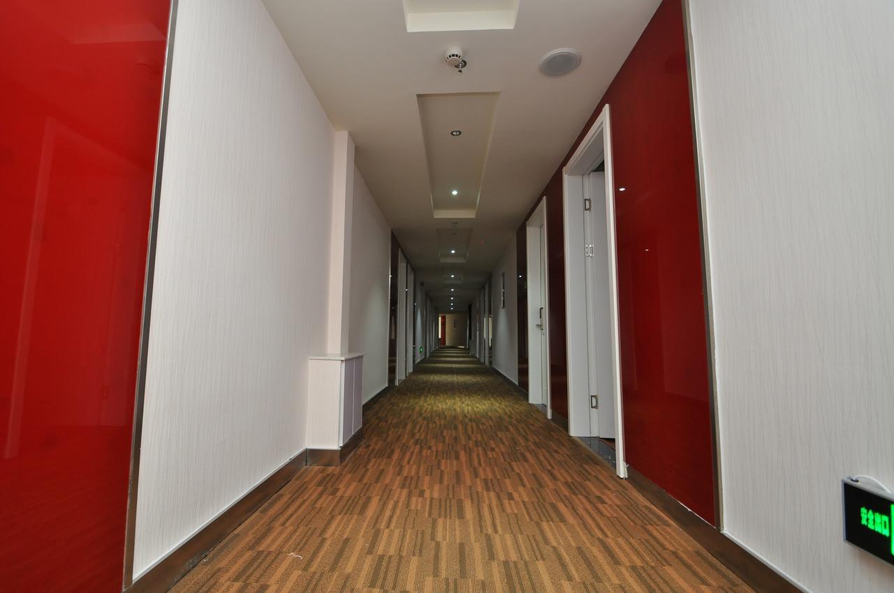 Thank Inn Chain Hotel West Eleven Road Mall 린이 외부 사진